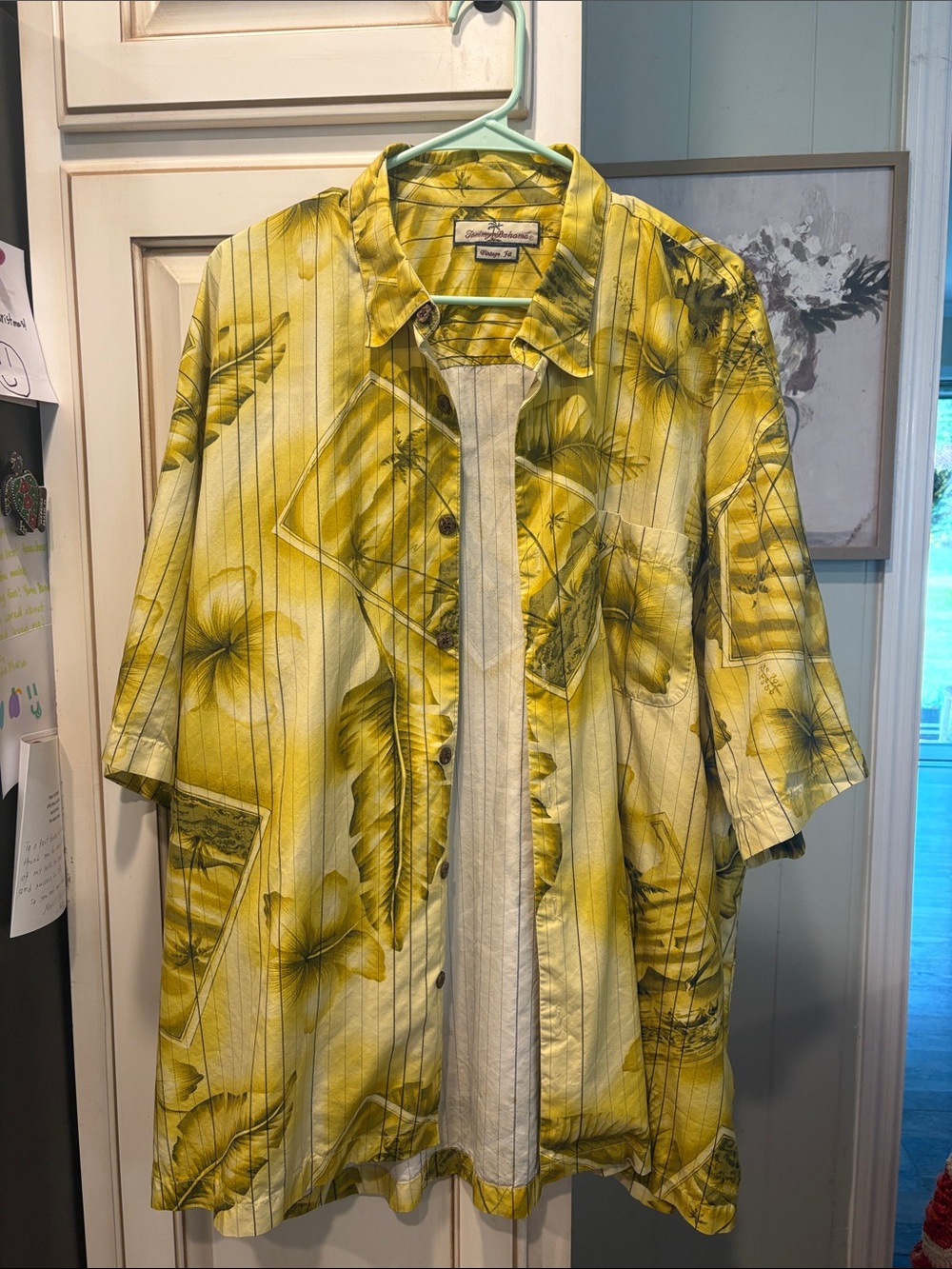 Tommy Bahama Vintage Fit Yellow Floral Button-Up Shirt - Tropical Print XXL